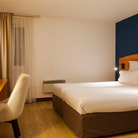 Comfort Hotel Évreux Eksteriør billede