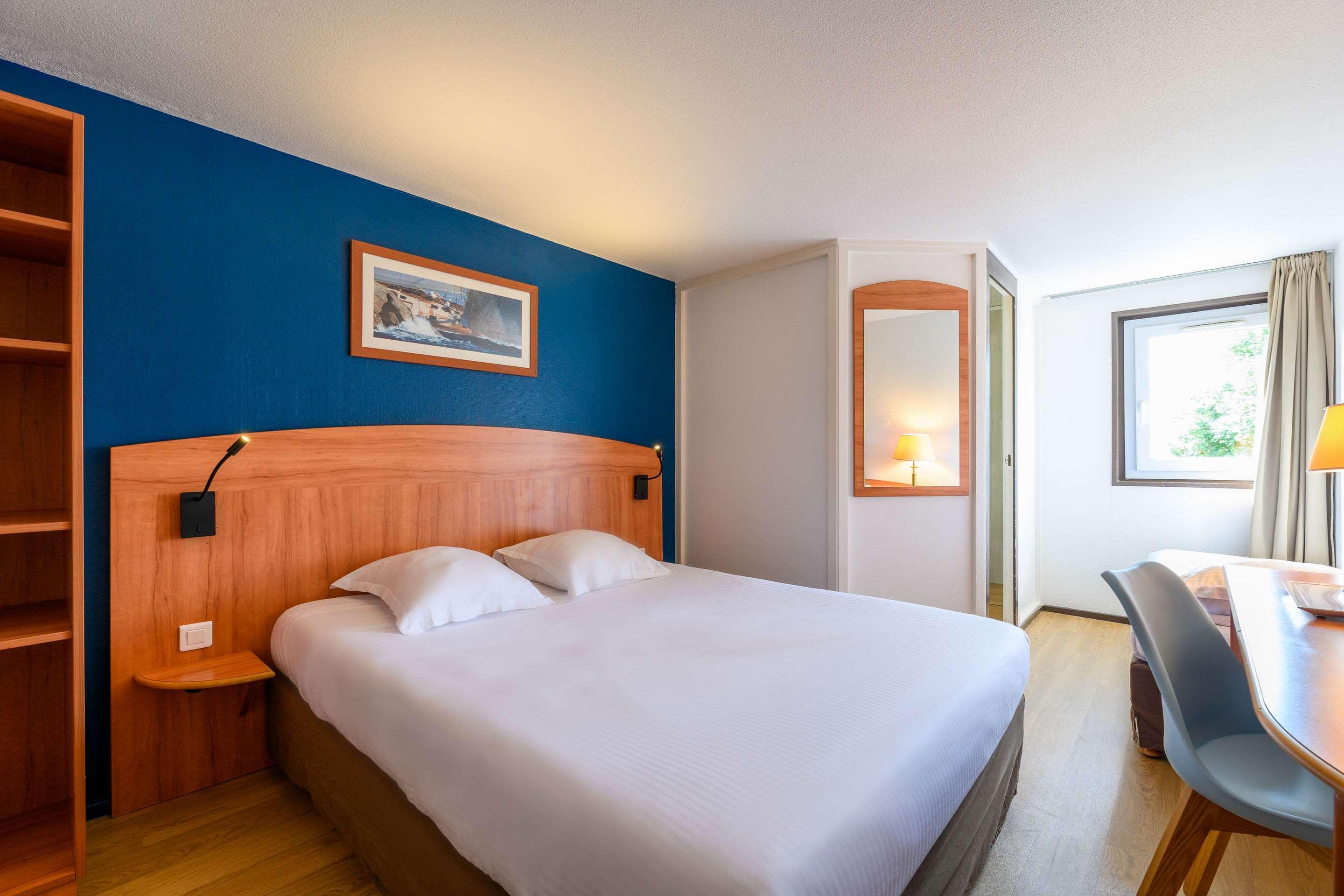 Comfort Hotel Évreux Eksteriør billede