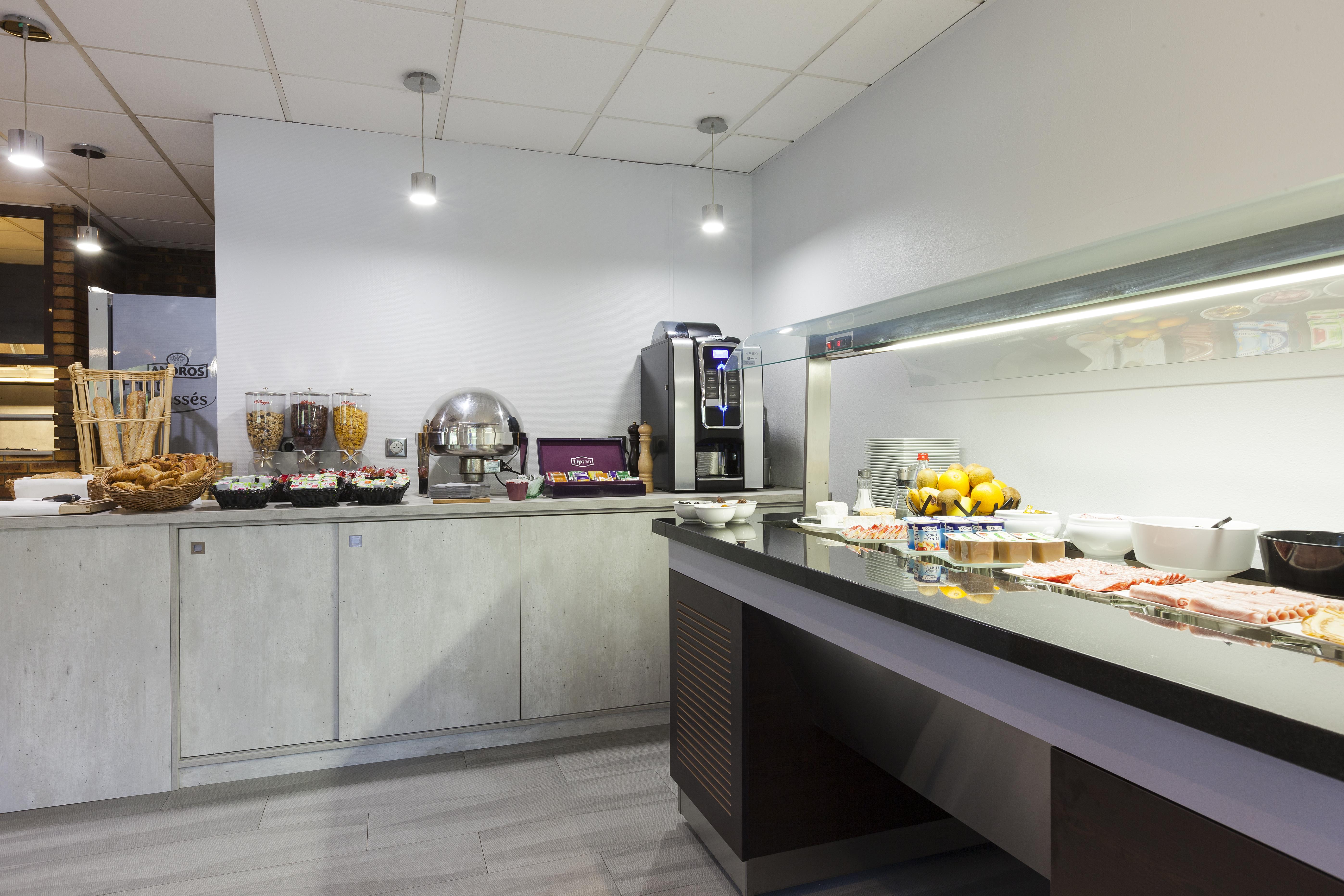 Comfort Hotel Évreux Eksteriør billede